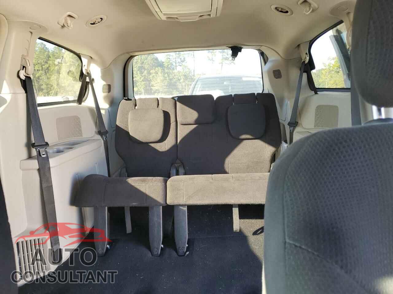 DODGE CARAVAN 2011 - 2D4RN5DG7BR751007