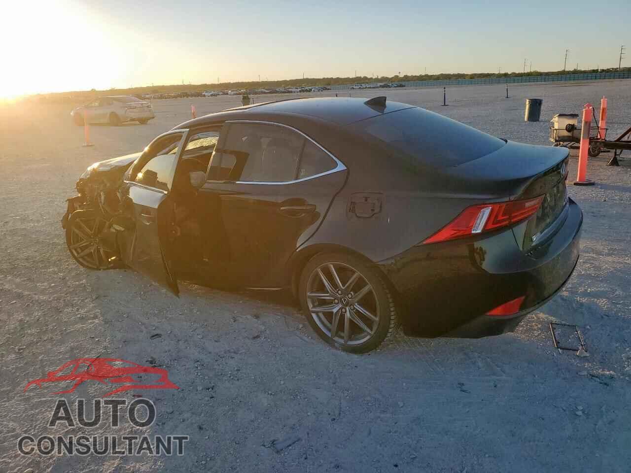 LEXUS IS 2015 - JTHCE1D28F5006350