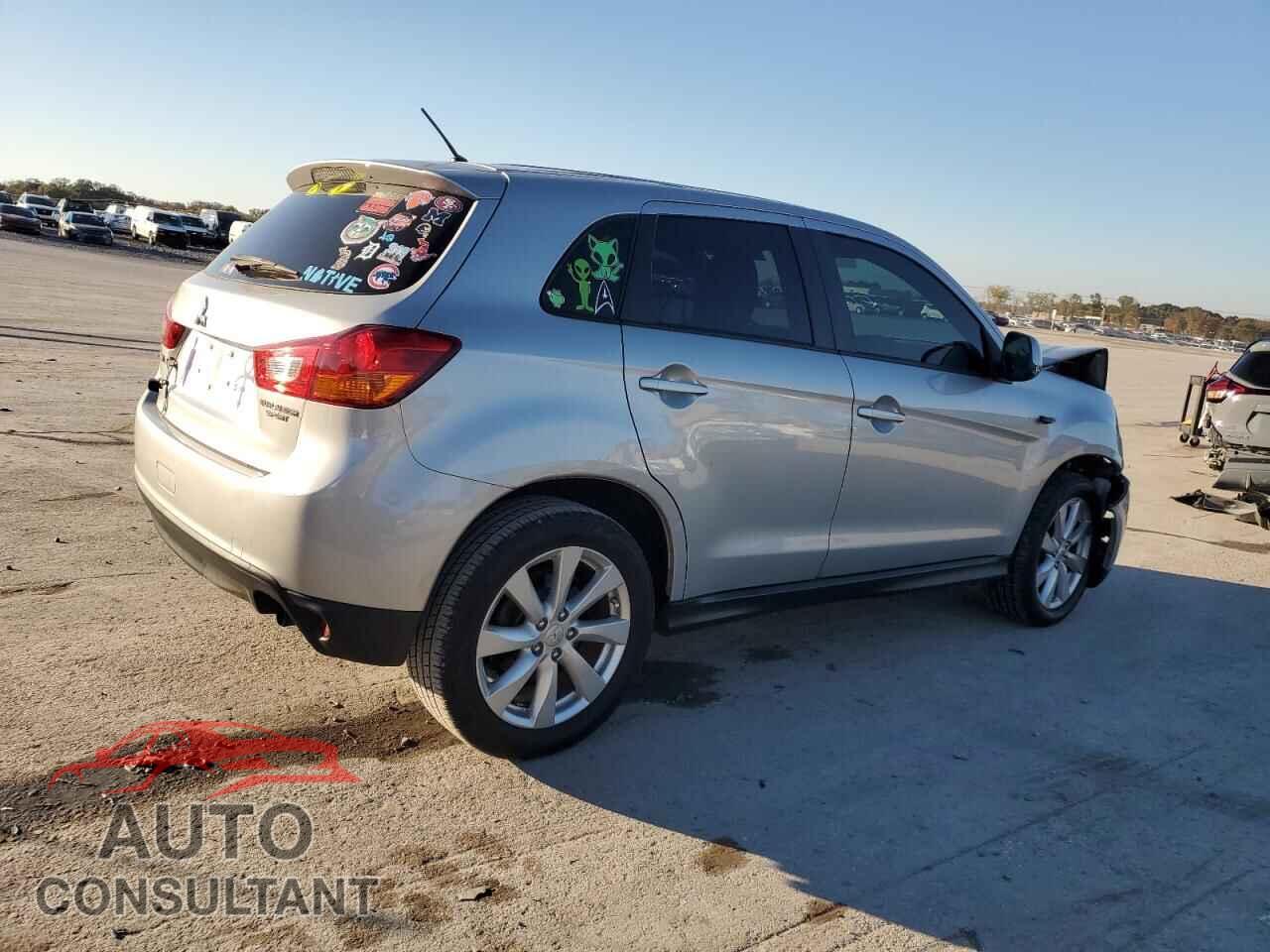 MITSUBISHI OUTLANDER 2014 - 4A4AR3AU5EE031860