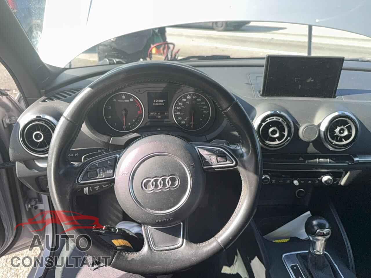 AUDI A3 2015 - WAUCCGFF3F1010532
