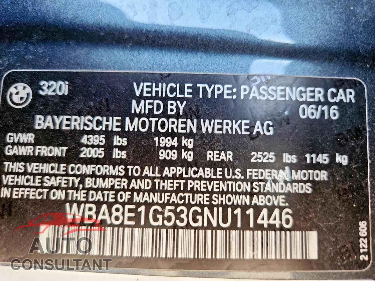 BMW 3 SERIES 2016 - WBA8E1G53GNU11446