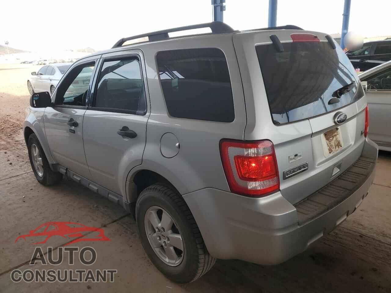 FORD ESCAPE 2011 - 1FMCU9DG7BKB60408