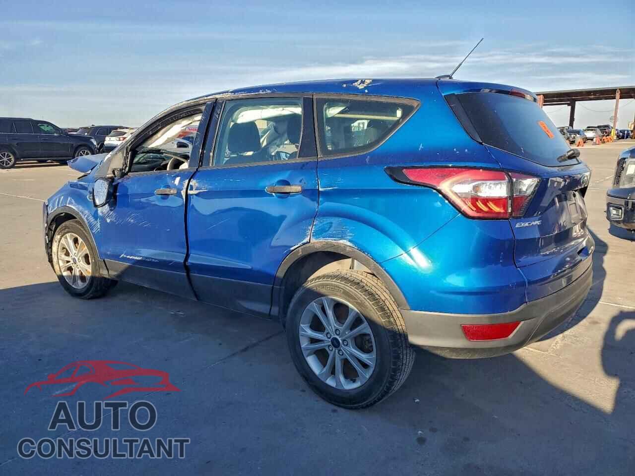 FORD ESCAPE 2017 - 1FMCU0F78HUD76208