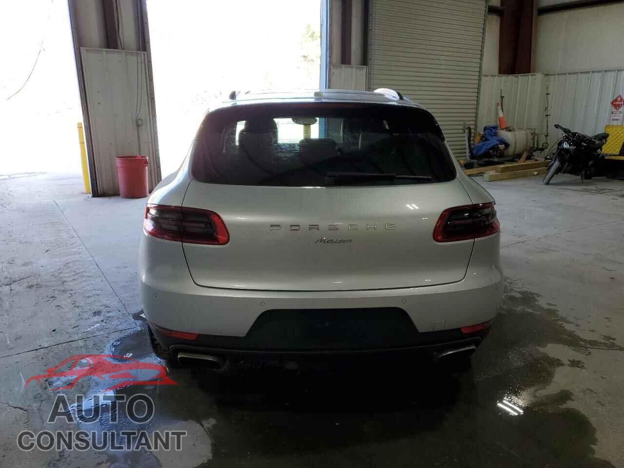PORSCHE MACAN 2017 - WP1AA2A52HLB05526