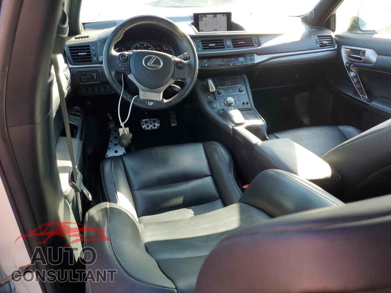 LEXUS CT 200 2014 - JTHKD5BH5E2204297