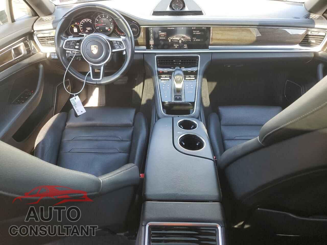 PORSCHE PANAMERA 2018 - WP0AA2A7XJL102897