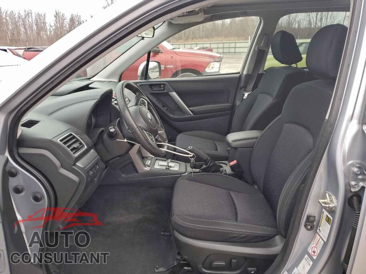 SUBARU FORESTER 2017 - JF2SJAEC2HH804569