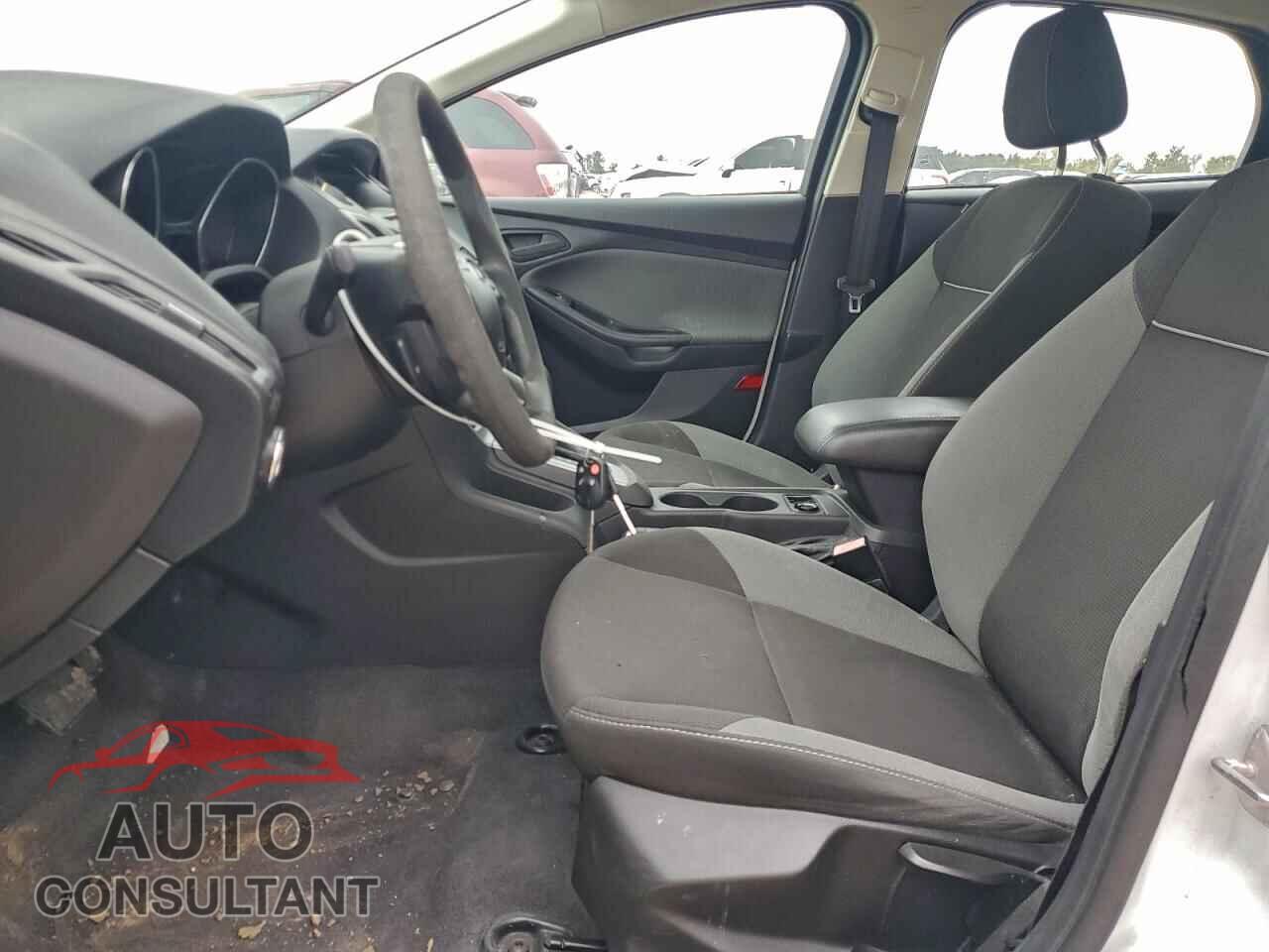FORD FOCUS 2012 - 1FAHP3F23CL207516