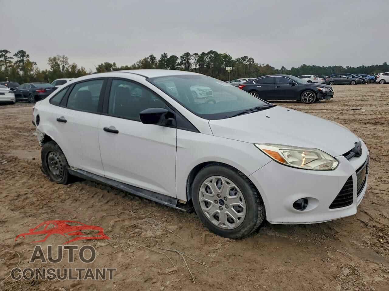 FORD FOCUS 2012 - 1FAHP3F23CL207516