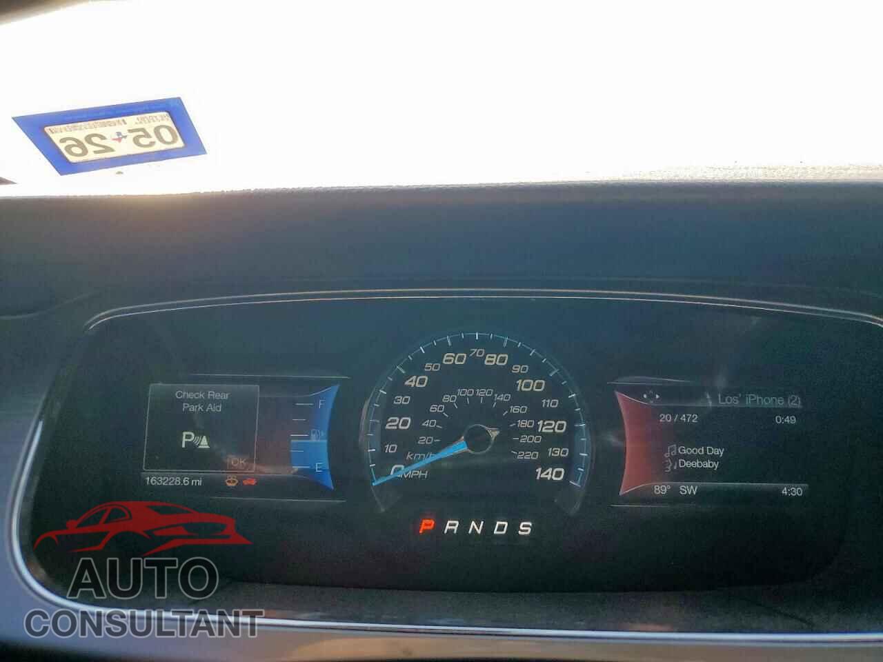 FORD TAURUS 2017 - 1FAHP2E8XHG128912