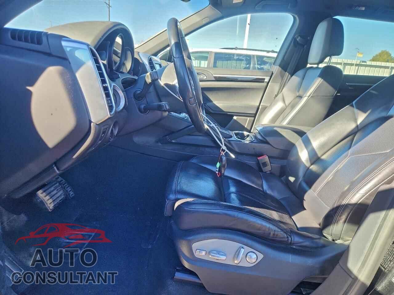 PORSCHE CAYENNE 2014 - WP1AF2A24ELA30797