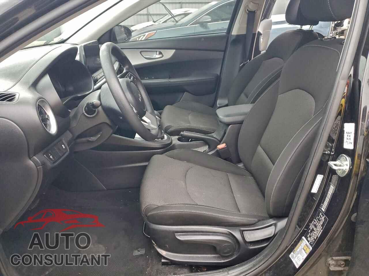 KIA FORTE 2023 - 3KPF24AD0PE530144