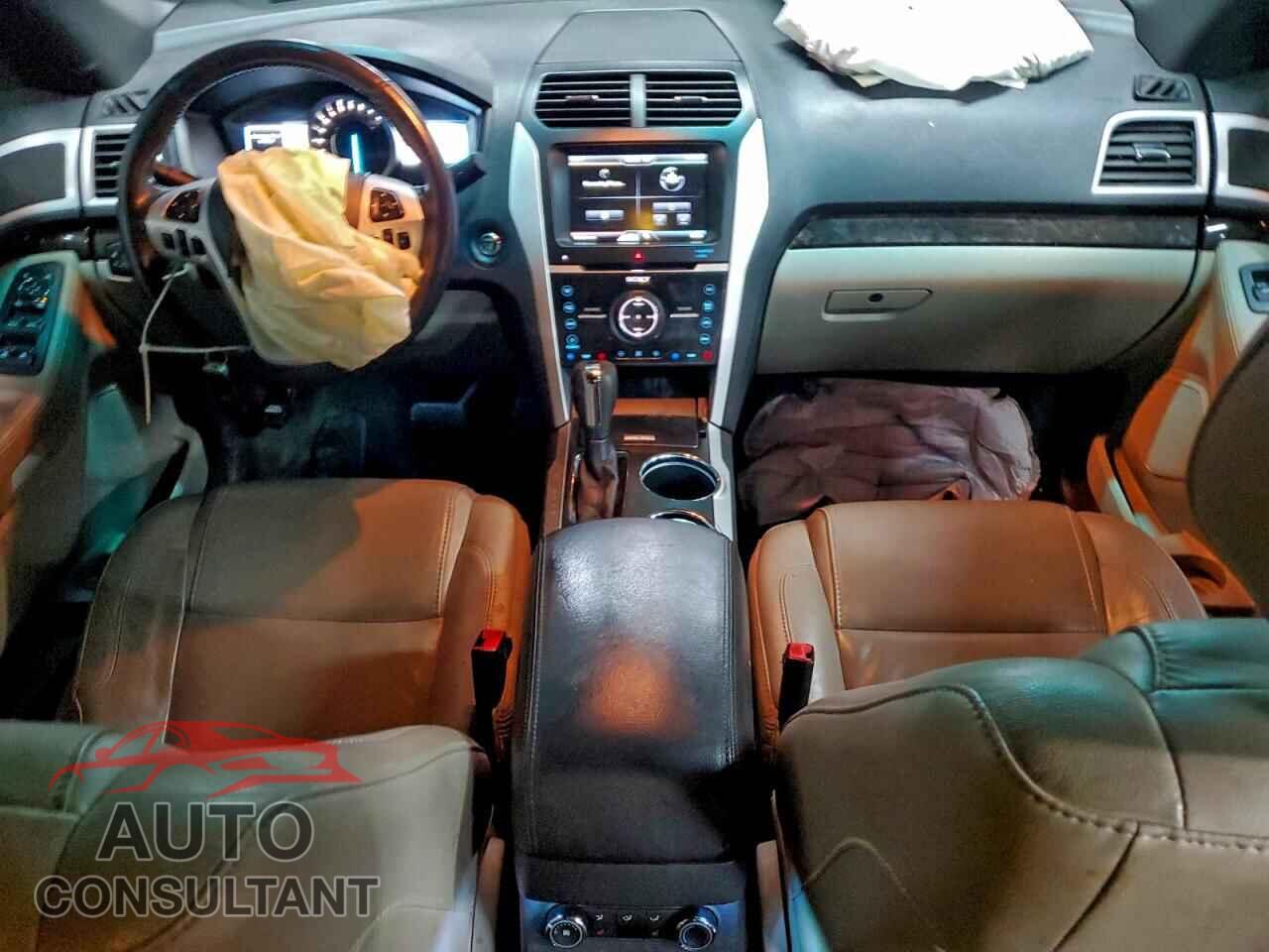 FORD EXPLORER 2014 - 1FM5K8F89EGA04599