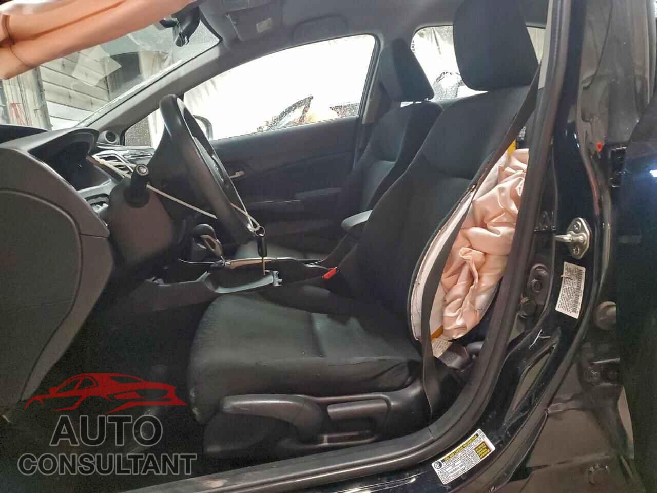HONDA CIVIC 2015 - 19XFB2F77FE289575