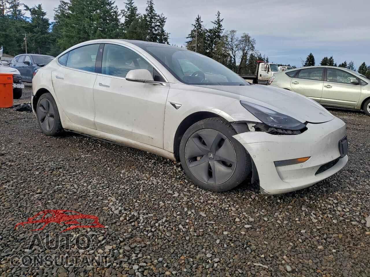 TESLA MODEL 3 2018 - 5YJ3E1EB4JF094854