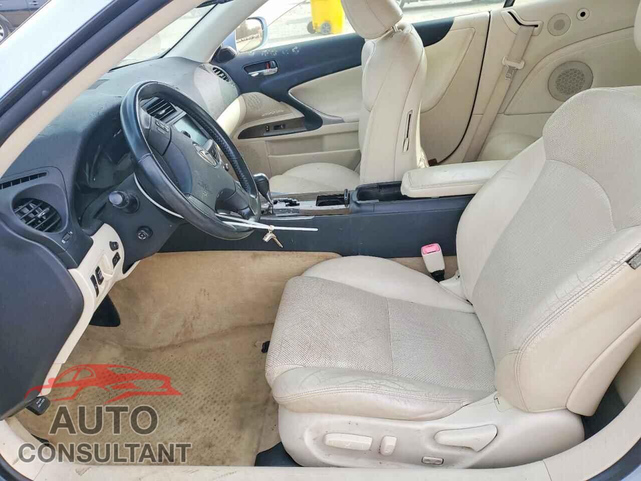 LEXUS IS 2010 - JTHFF2C22A2510758