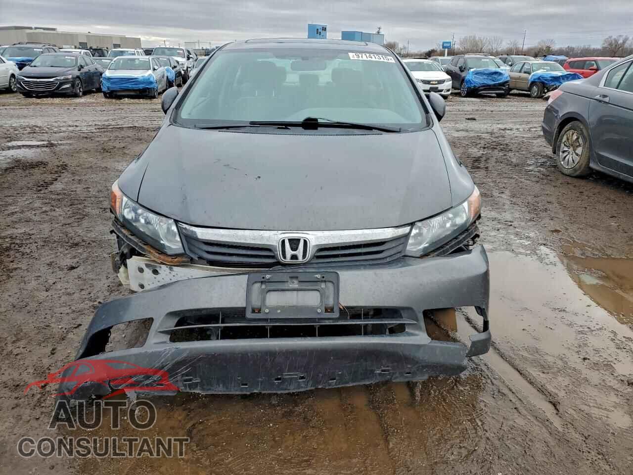 HONDA CIVIC 2012 - 2HGFB2F86CH611164