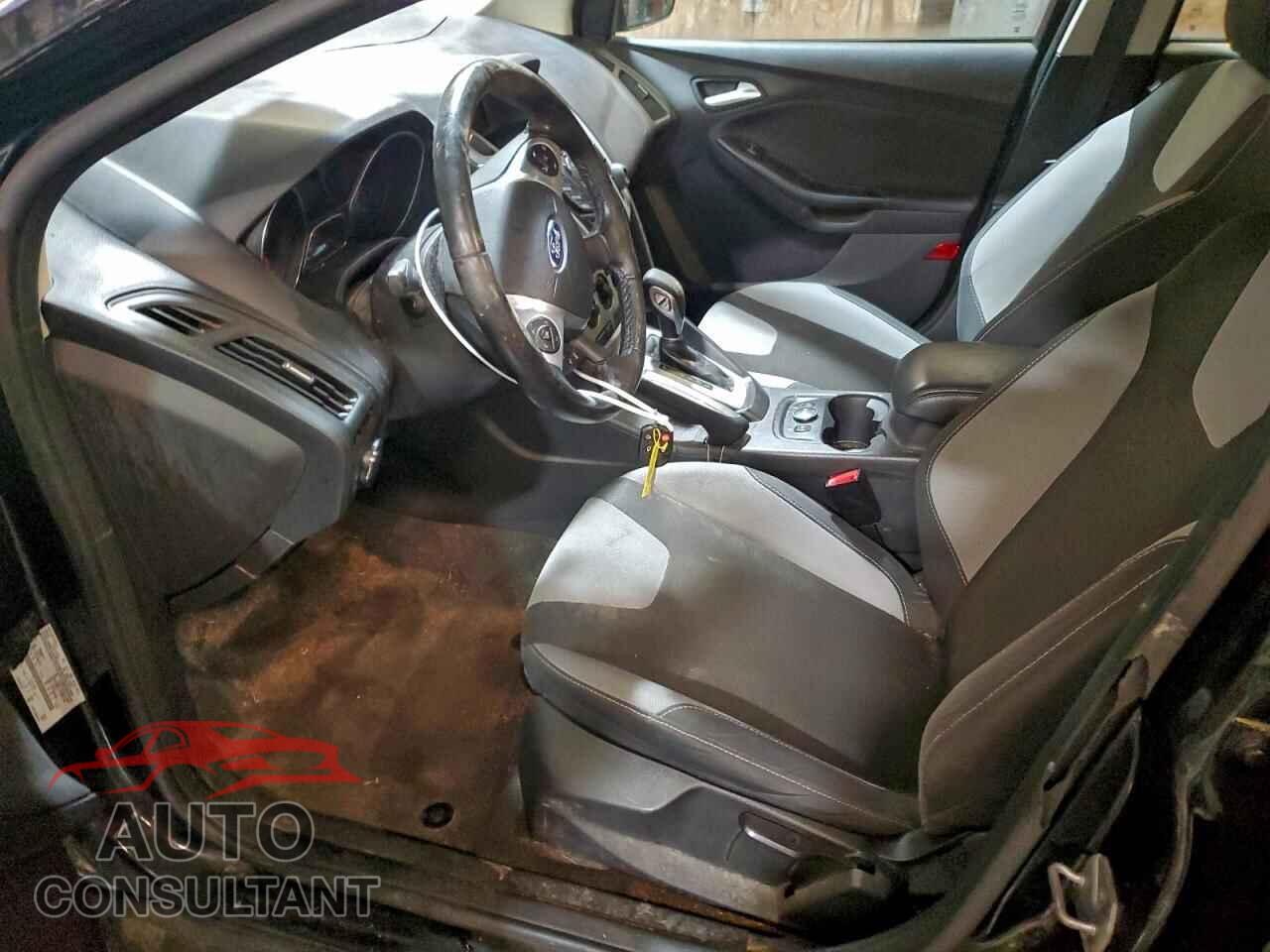 FORD FOCUS 2014 - 1FADP3F20EL114650