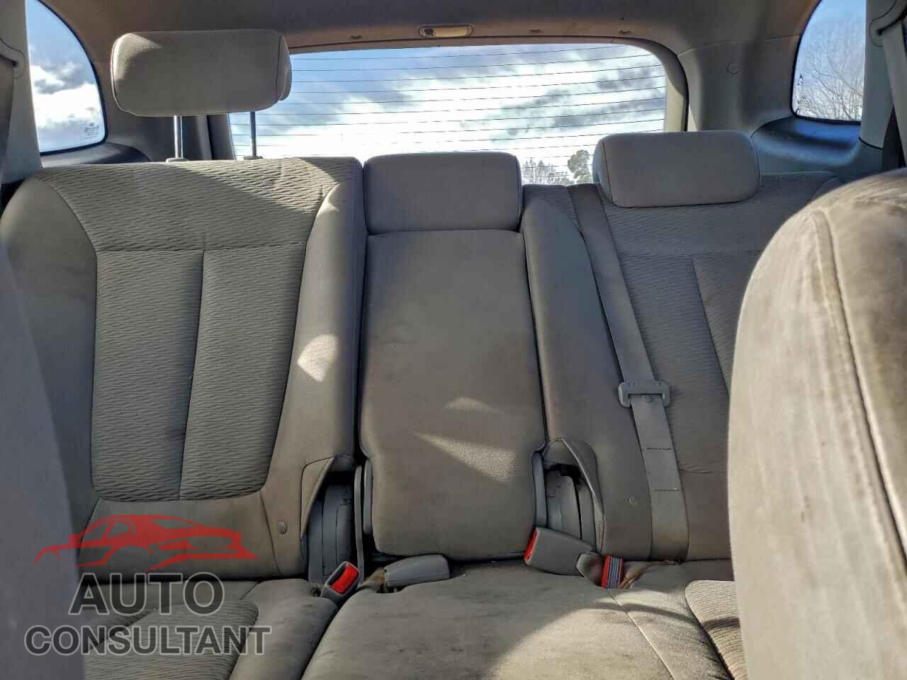 HYUNDAI SANTA FE 2009 - 5NMSG13D79H317618