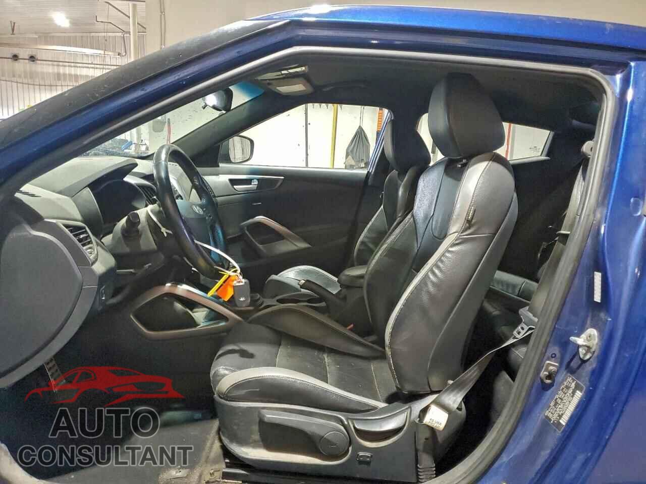 HYUNDAI VELOSTER 2016 - KMHTC6AE8GU292013