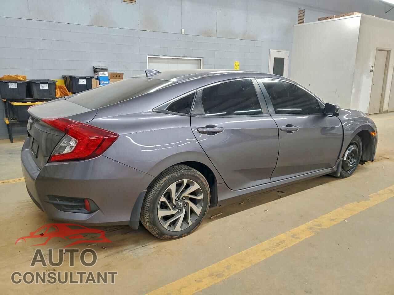 HONDA CIVIC 2017 - 19XFC2F78HE031968