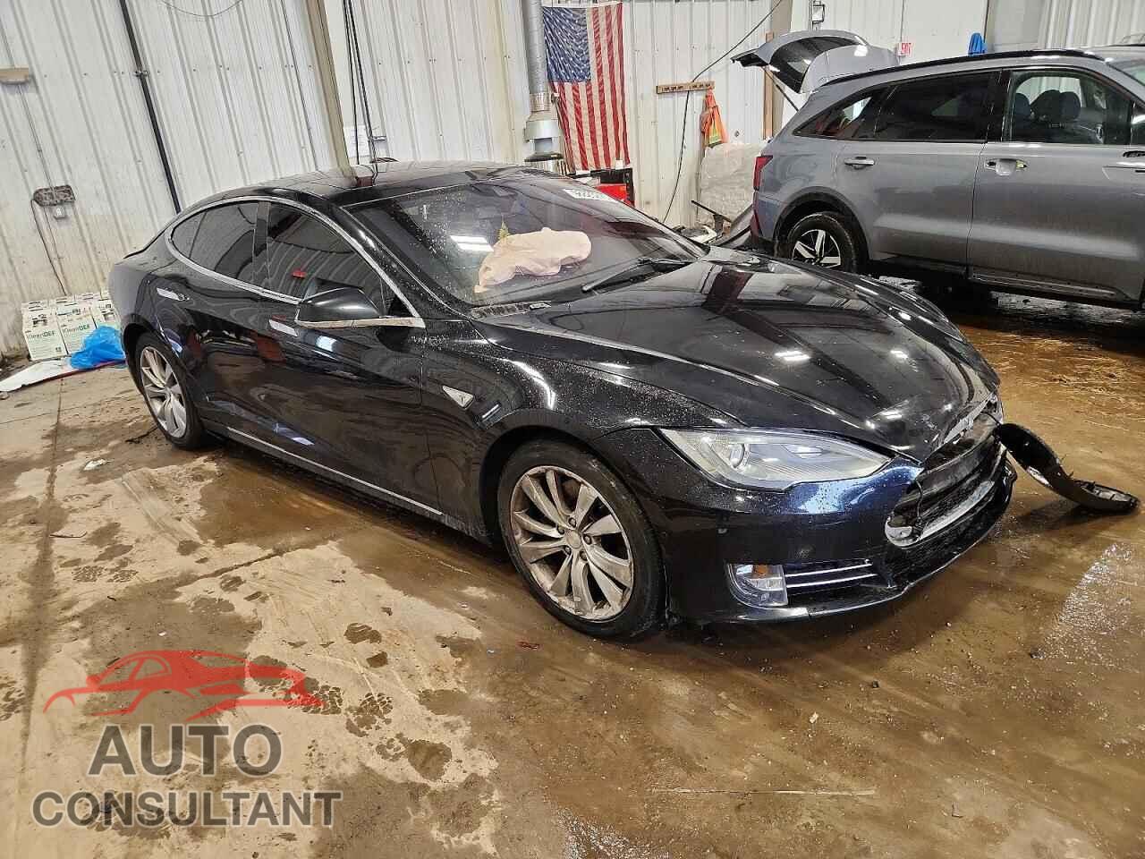 TESLA MODEL S 2016 - 5YJSA1E23GF122837