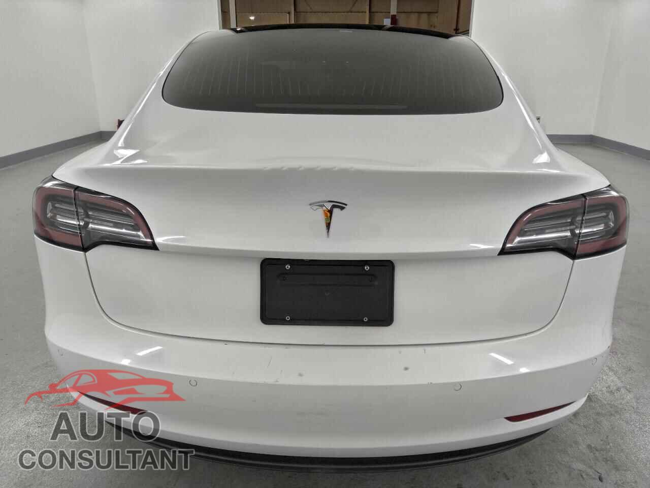 TESLA MODEL 3 2020 - 5YJ3E1EA1LF660107