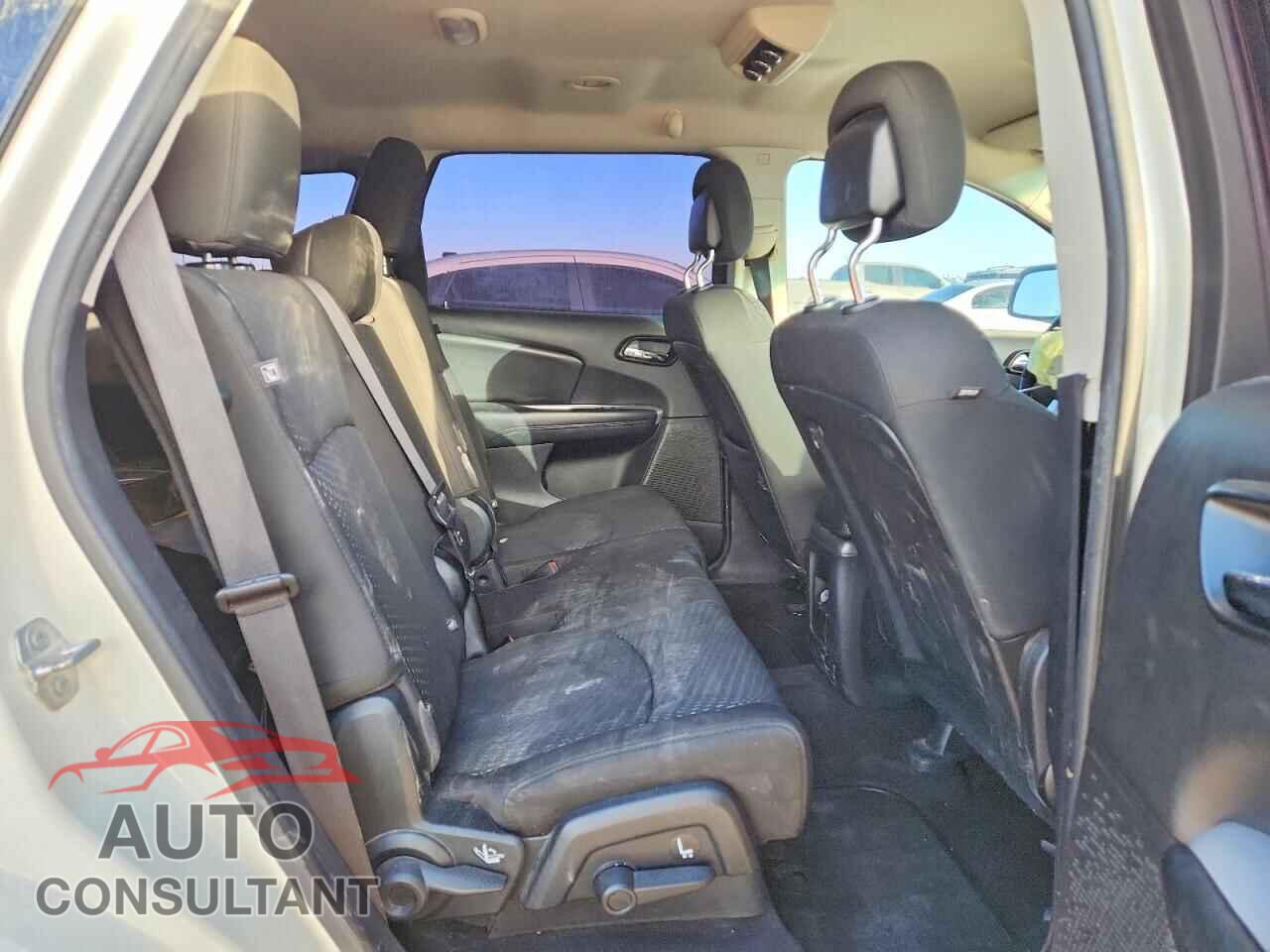 DODGE JOURNEY 2017 - 3C4PDCBB4HT547516