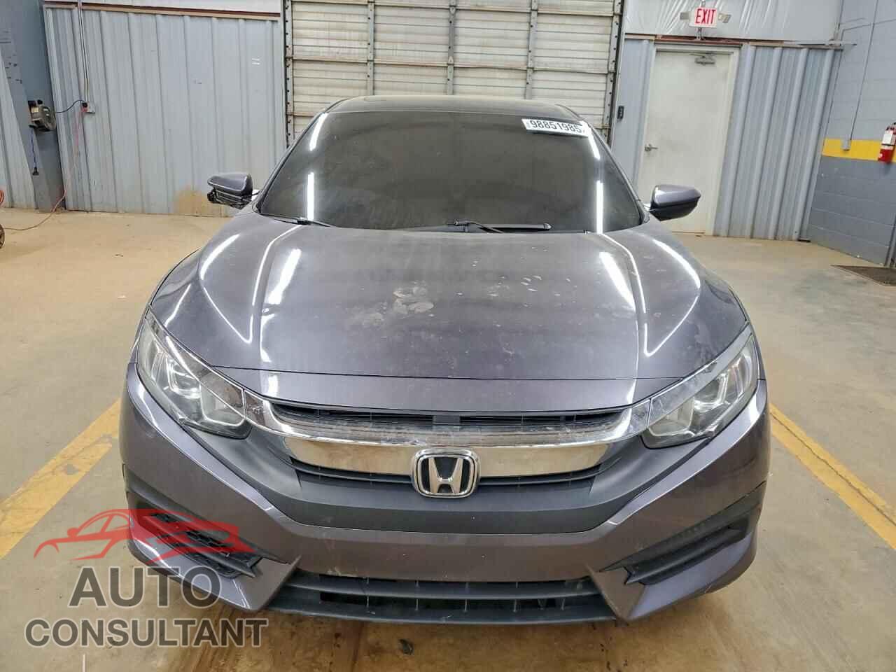 HONDA CIVIC 2017 - 19XFC2F78HE031968