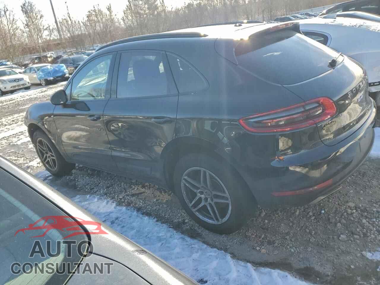PORSCHE MACAN 2018 - WP1AA2A57JLB06001
