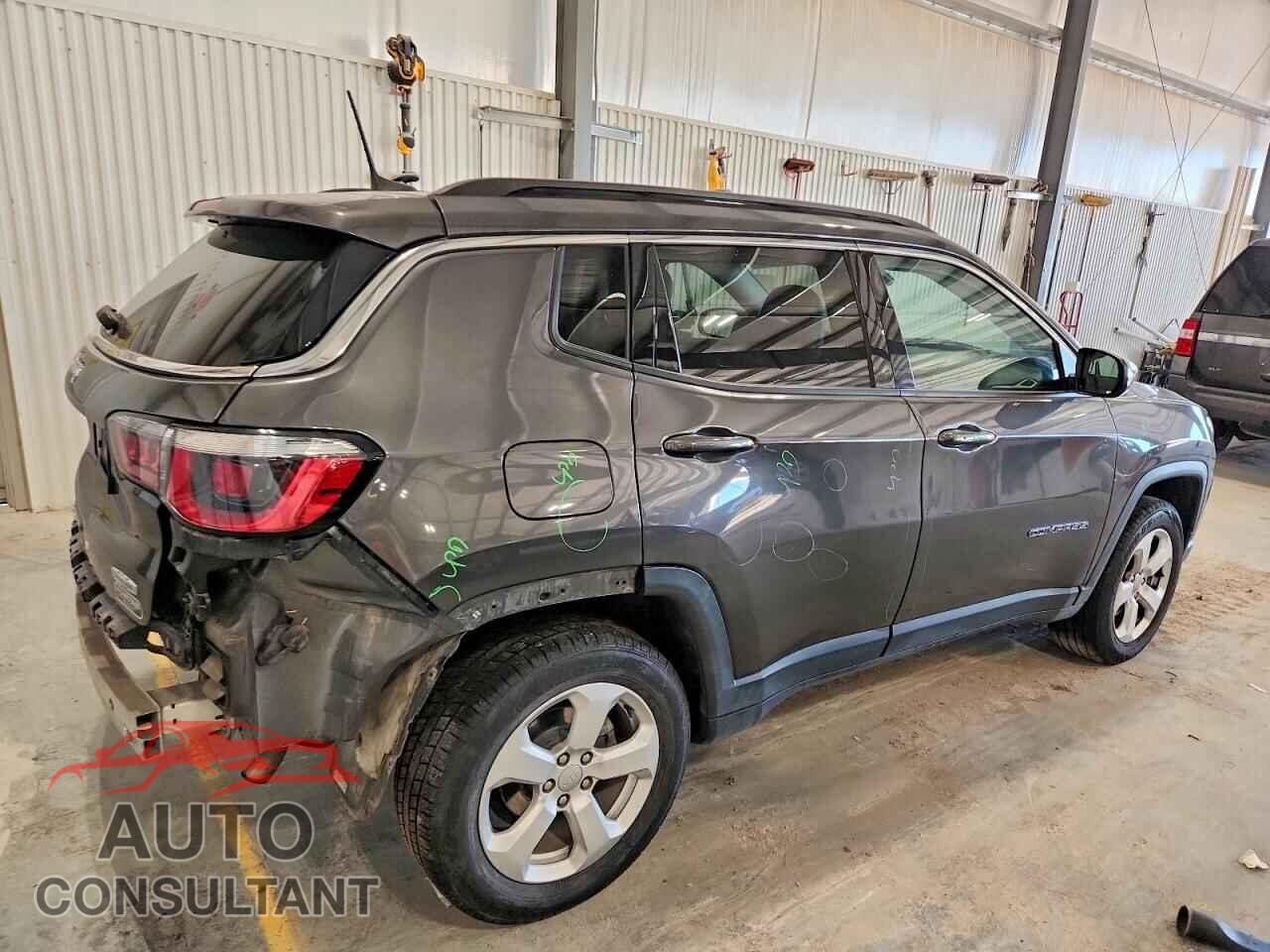 JEEP COMPASS 2018 - 3C4NJDBB9JT201876