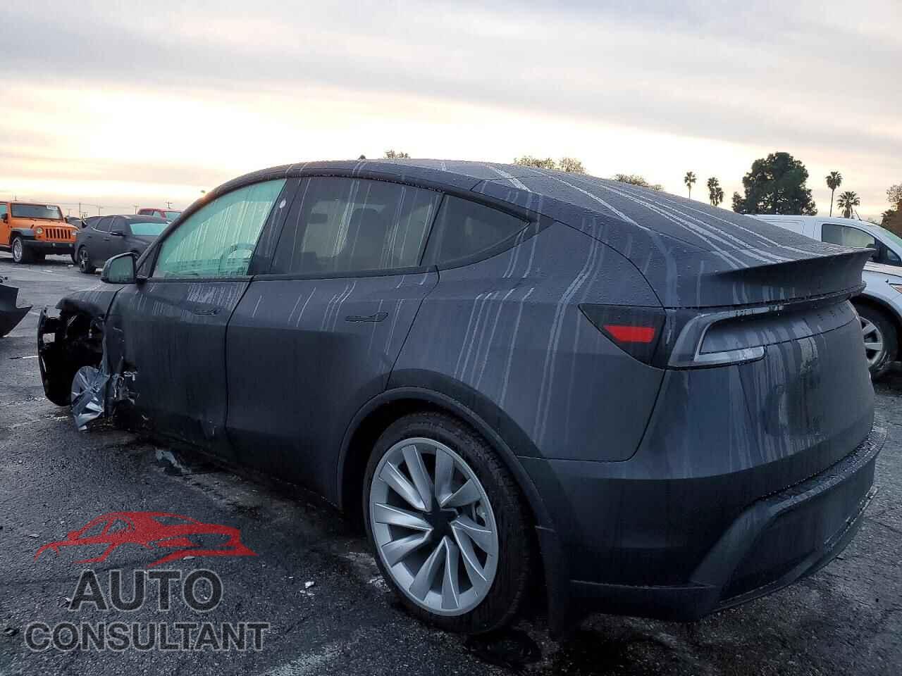 TESLA MODEL Y 2026 - 7SAYGDEEXTF408914