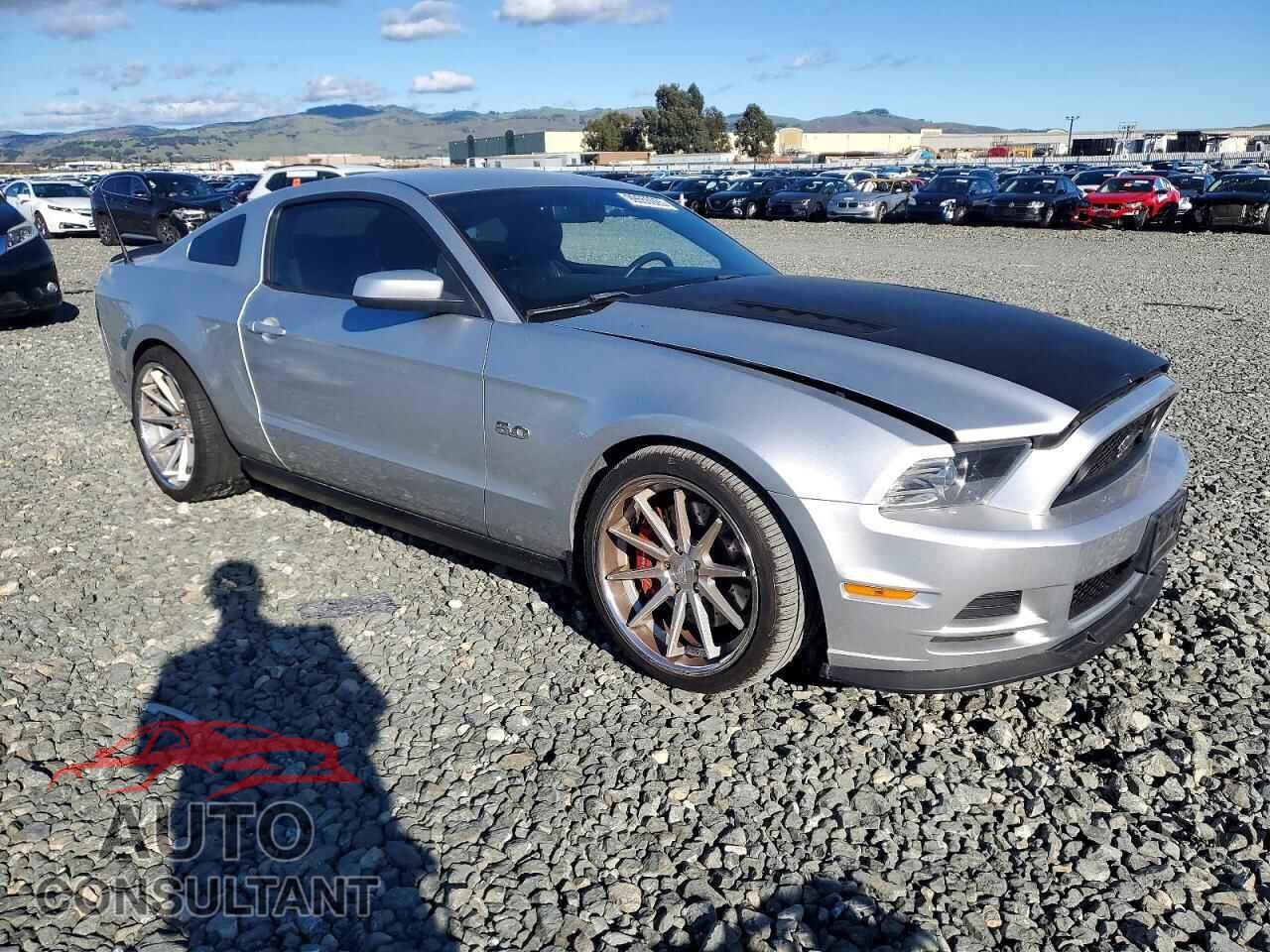 FORD MUSTANG 2014 - 1ZVBP8CF4E5259519