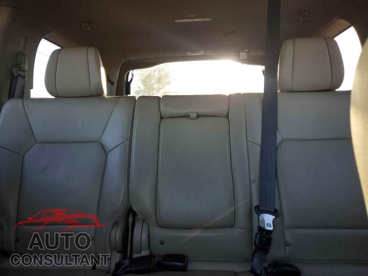 HONDA PILOT 2012 - 5FNYF4H51CB016545