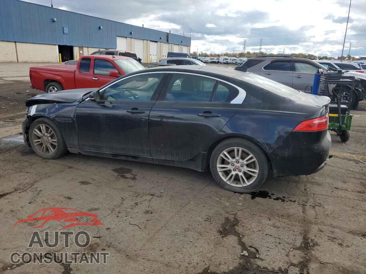 JAGUAR XE 2017 - SAJAD4BG2HA973608