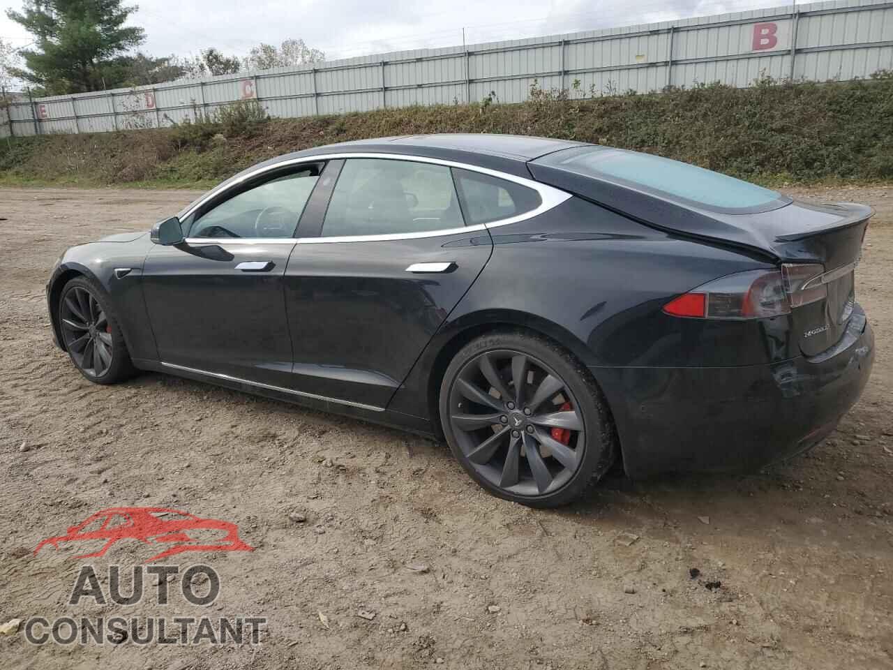 TESLA MODEL S 2016 - 5YJSA1E45GF170034