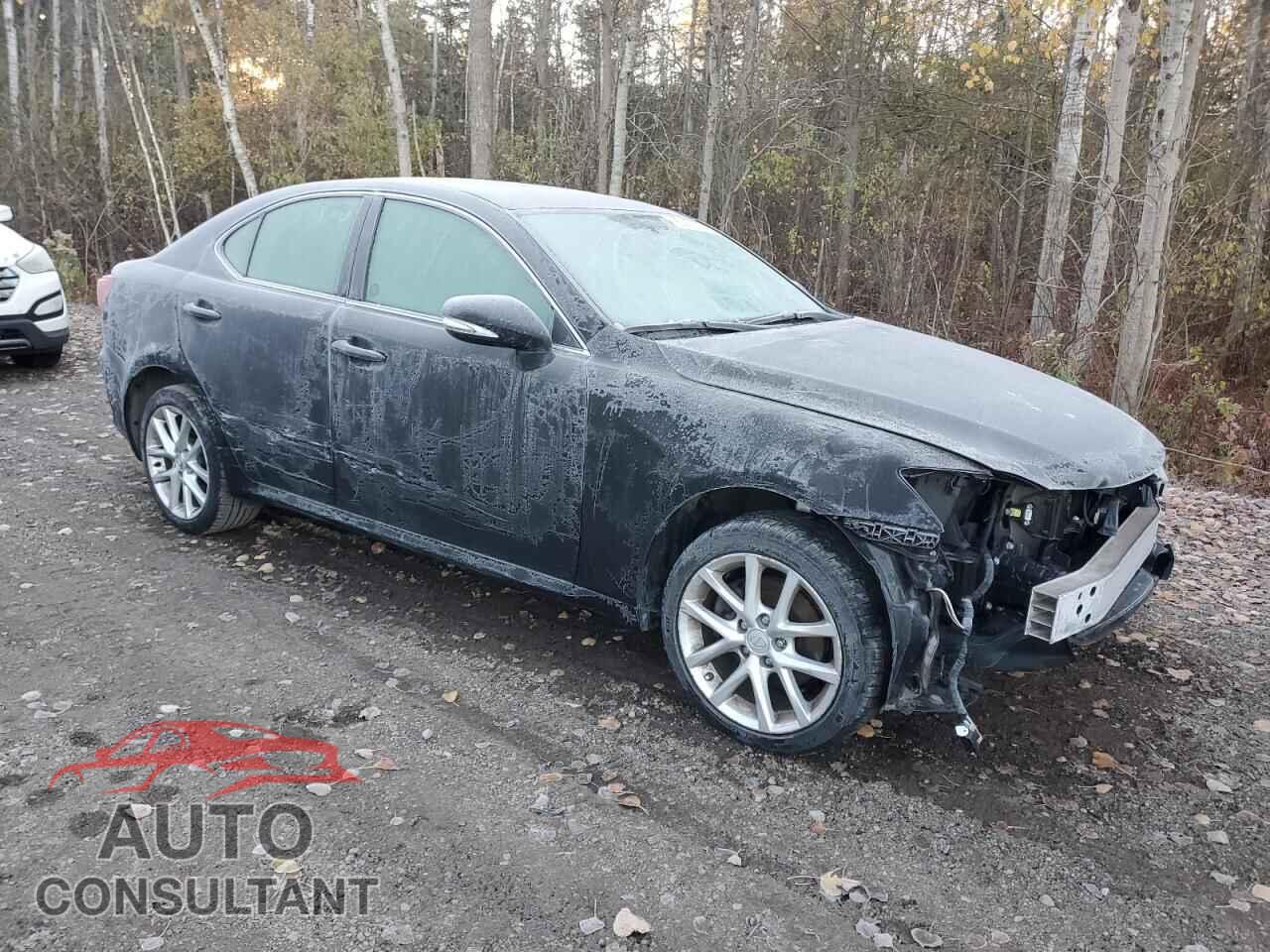 LEXUS IS 2011 - JTHCF5C21B2035173