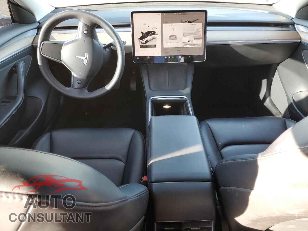TESLA MODEL 3 2022 - 5YJ3E1EA9NF246088