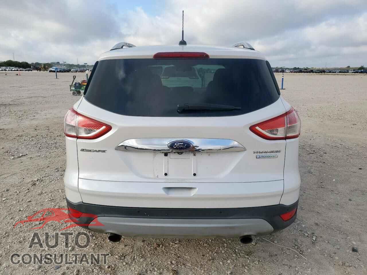 FORD ESCAPE 2014 - 1FMCU0JX4EUA04707