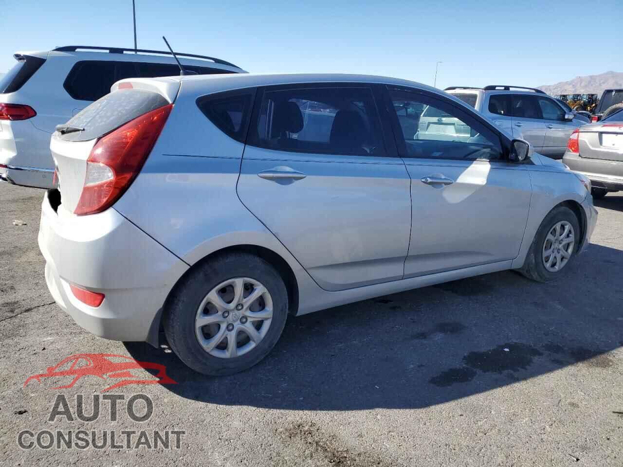 HYUNDAI ACCENT 2013 - KMHCT5AE3DU107372