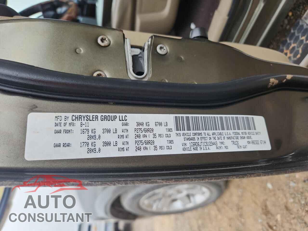 DODGE RAM 1500 2012 - 1C6RD6JT1CS123443