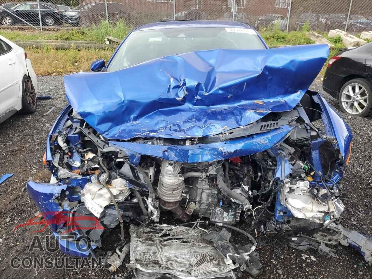 HONDA CIVIC 2019 - 2HGFC2F88KH551688