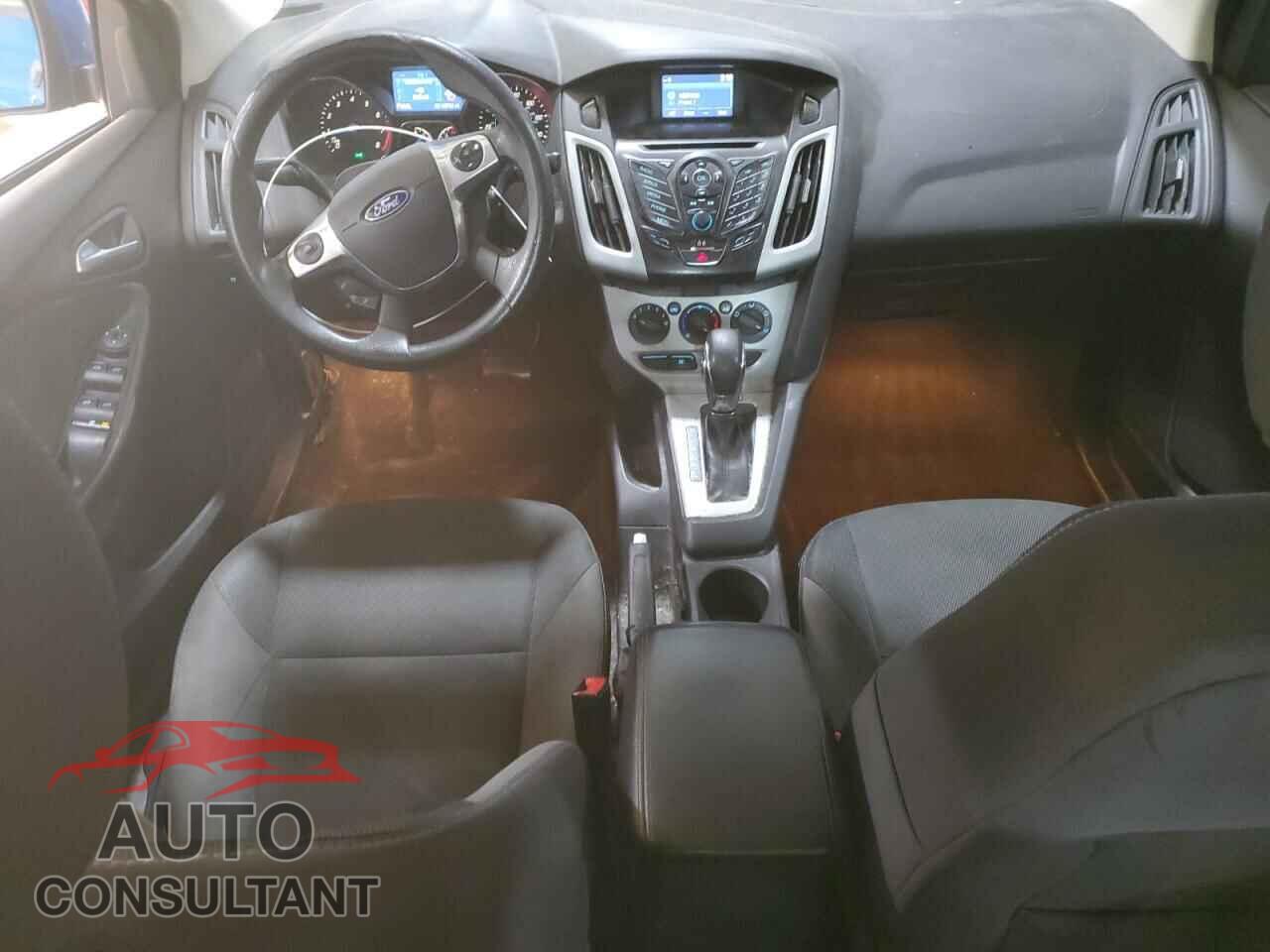 FORD FOCUS 2014 - 1FADP3F25EL370377