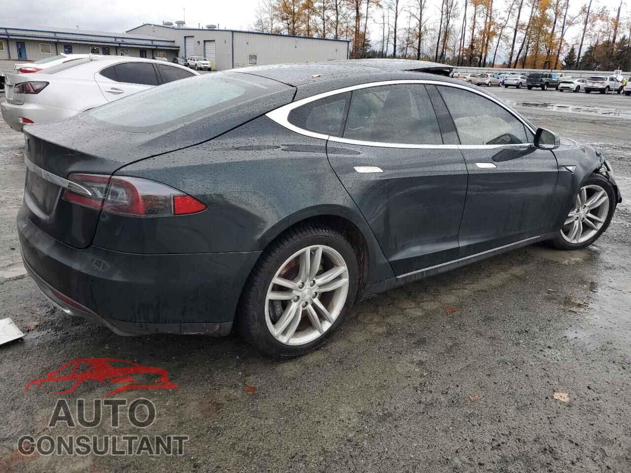 TESLA MODEL S 2013 - 5YJSA1CG4DFP03578