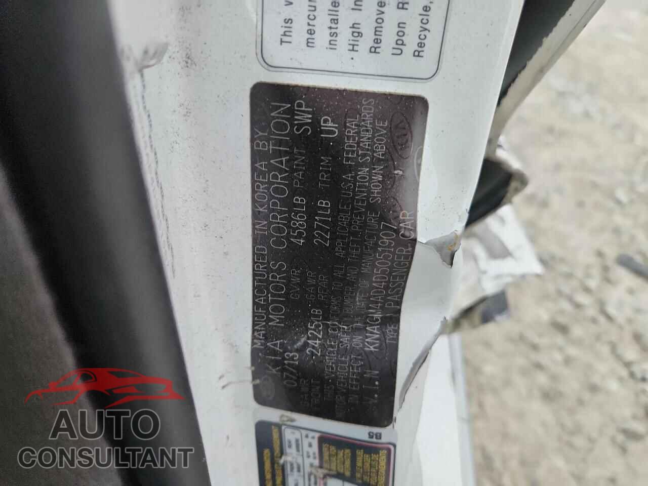 KIA OPTIMA 2013 - KNAGM4AD4D5051907