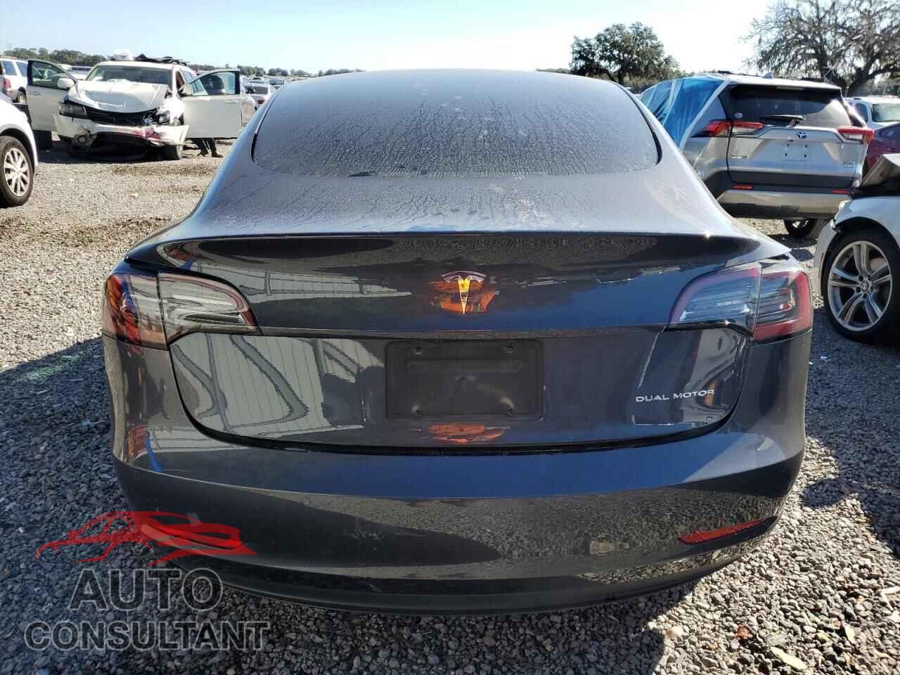 TESLA MODEL 3 2022 - 5YJ3E1EB3NF197852