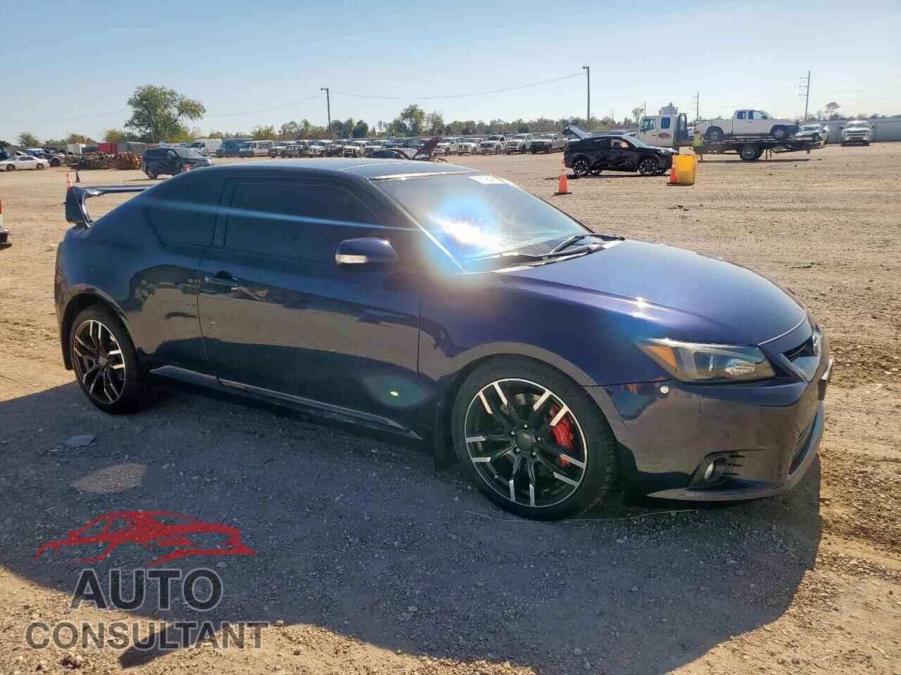 TOYOTA SCION 2013 - JTKJF5C78D3063336