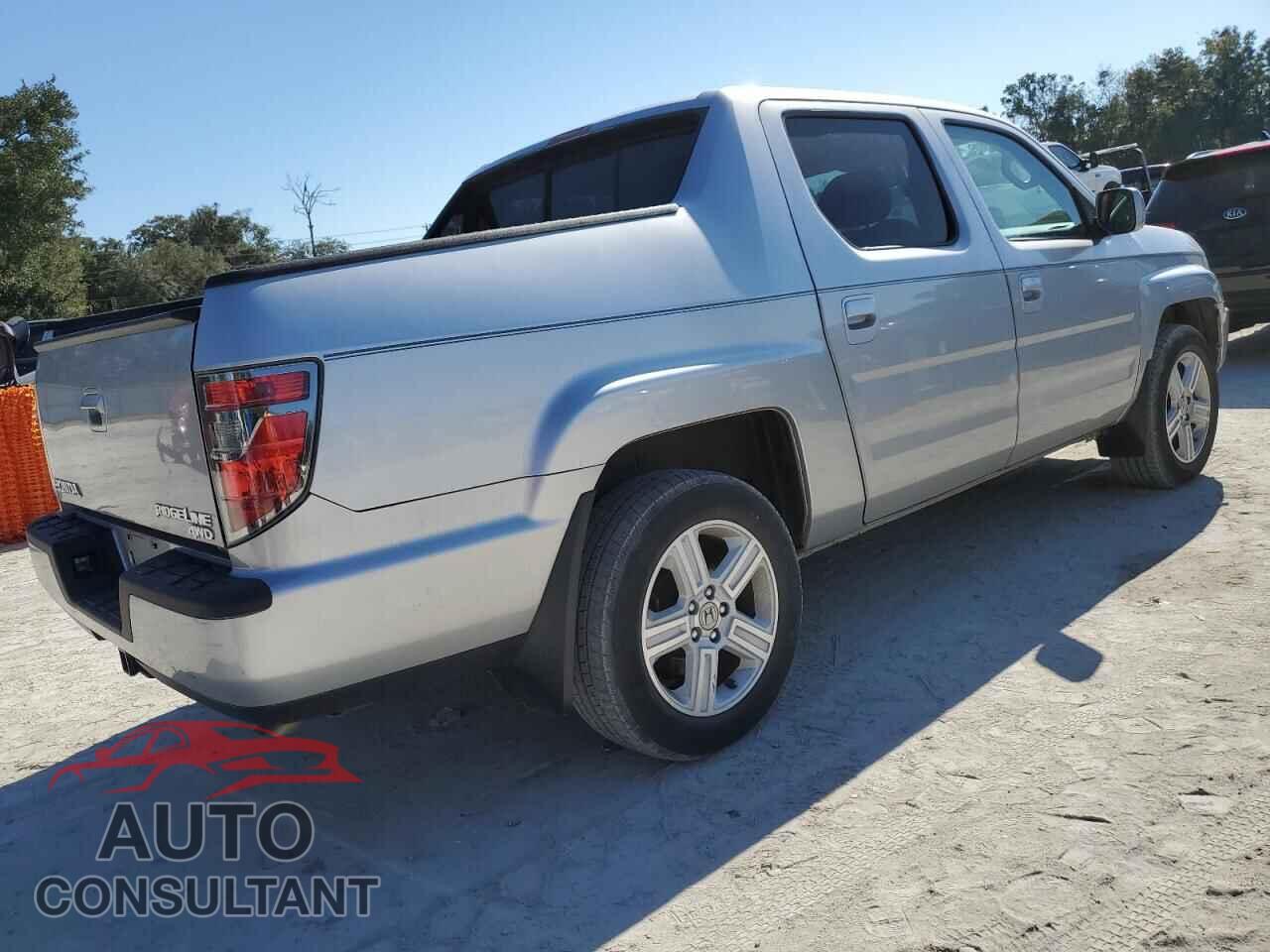 HONDA RIDGELINE 2013 - 5FPYK1F52DB009979