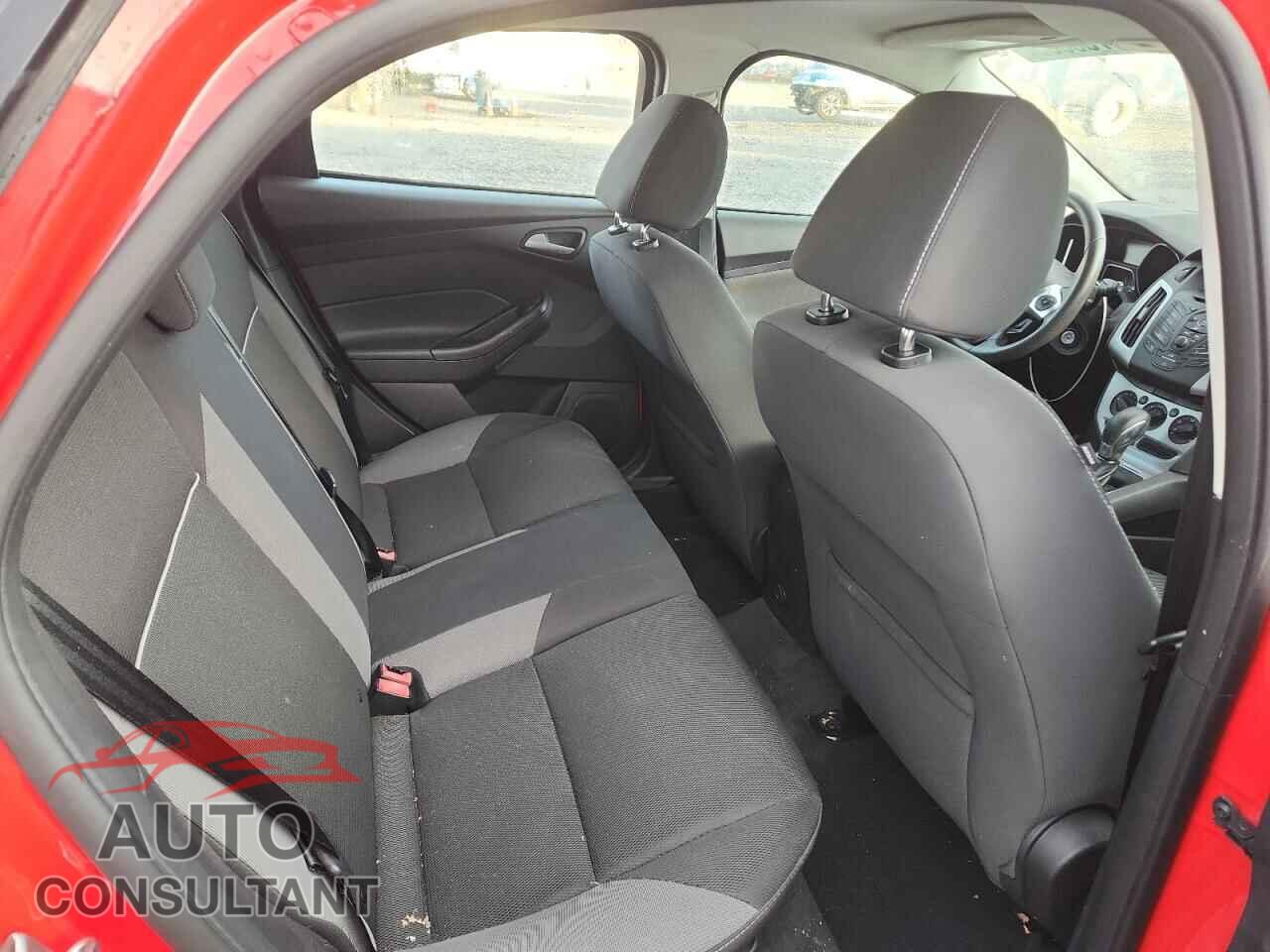 FORD FOCUS 2013 - 1FADP3K21DL332178