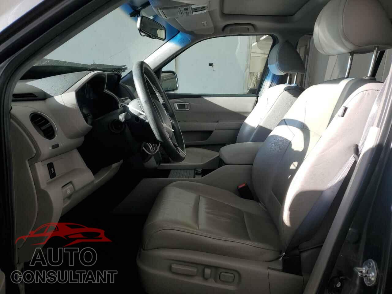 HONDA PILOT 2012 - 5FNYF4H53CB024887